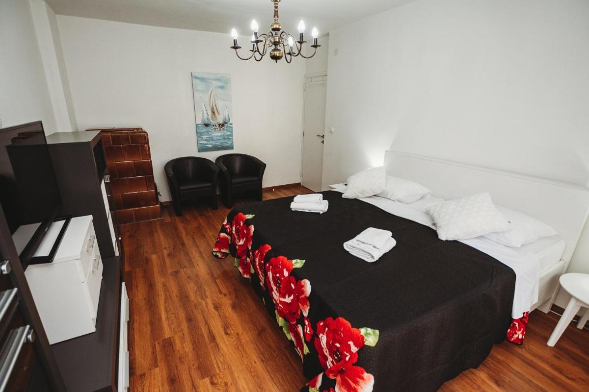 Double And Single S Apartments 扎达尔 外观 照片